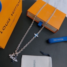 Louis Vuitton Necklaces